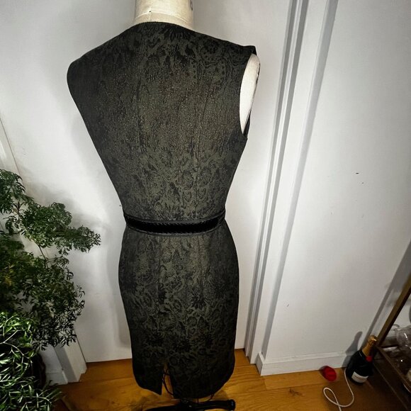 Vintage ELIE TAHARI For Bergdorf Goodman Damask V-Neck Sleeveless Dress With Orn - Picture 2 of 10